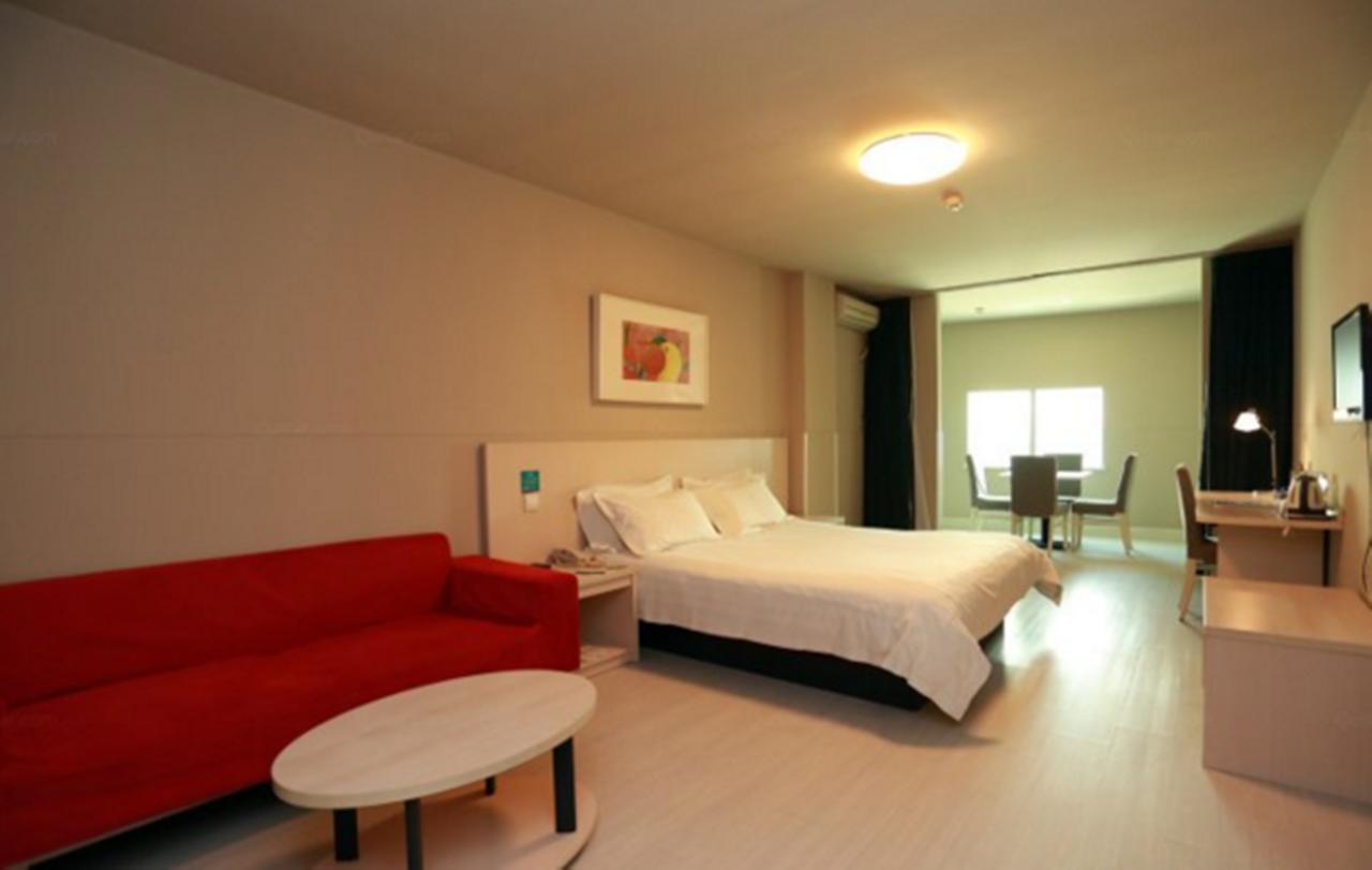Jinjiang Inn Wuhan Optical Valley Finance Habour Exterior photo